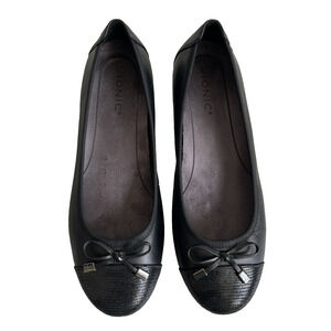 Vionic Leather Ballet Flats Arch Support Slip On Shoes US 8.5 Black Minna